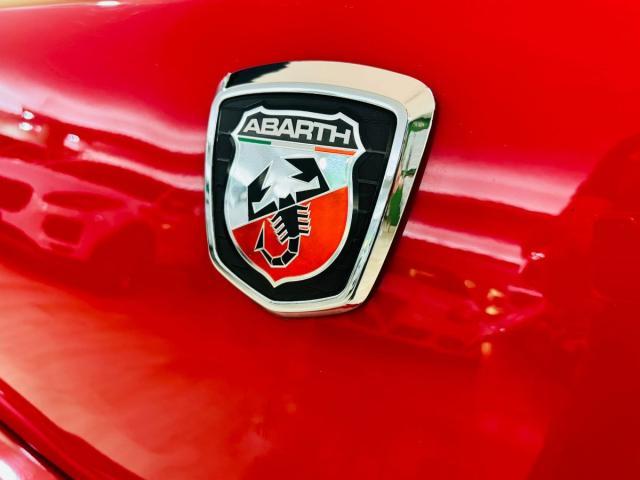 Fiat Punto 1.4 T-Jet Kit Abarth 180cv 3p Red-Line Sport