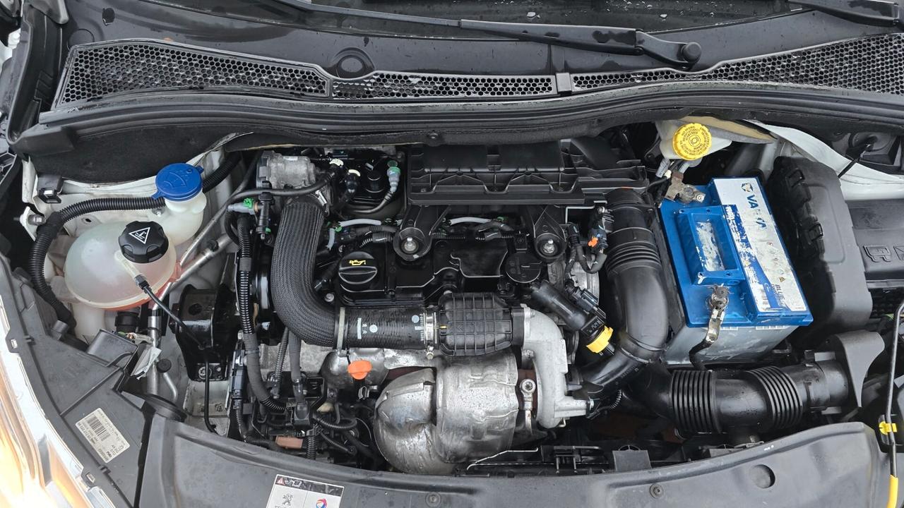 Peugeot 208 1.4 HDi 68 CV 5 porte Active