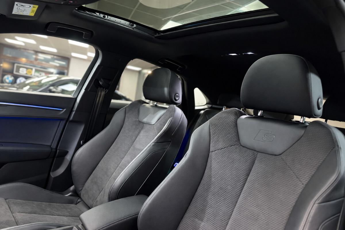 Audi Q3 Sportback 35 2.0 tdi S line edition s-tronic