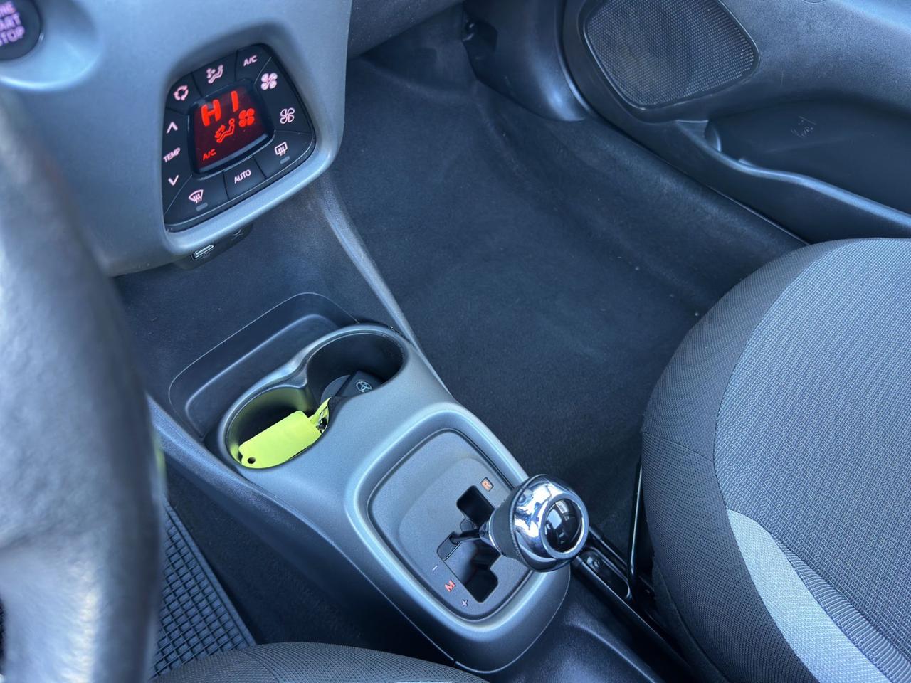 Toyota Aygo 5p 1.0 x-wave m-mt 72cv