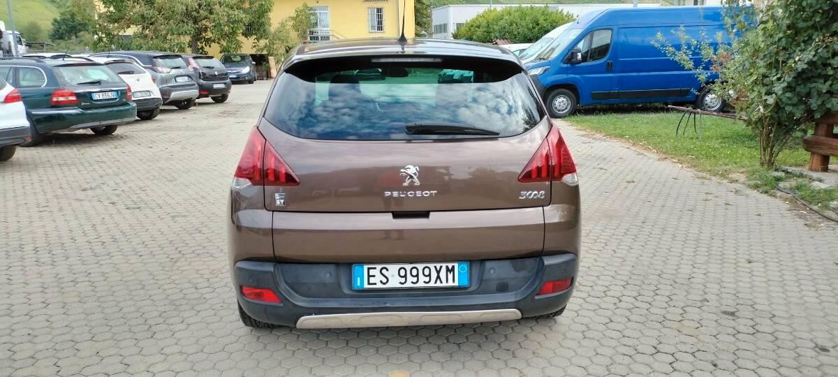 Peugeot 3008 2.0 hdi Hybrid4