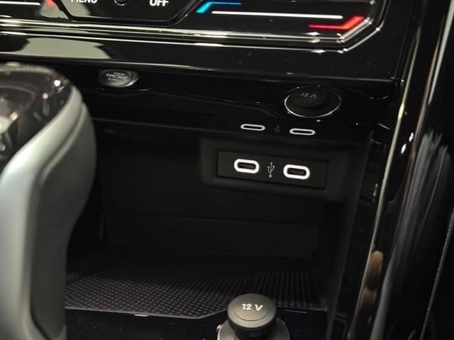 Volkswagen T-Roc 2.0 TDI SCR 150 CV DSG R-Line