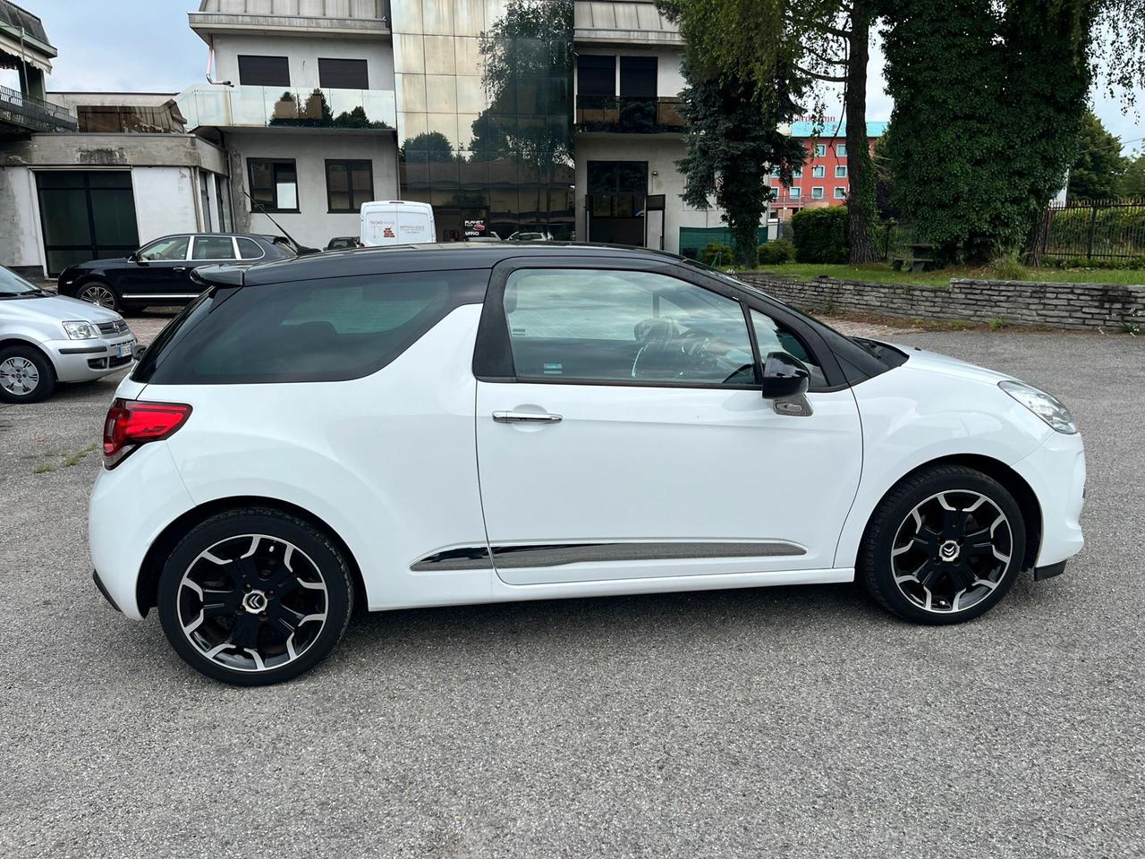Ds DS3 DS 3 1.6 THP 155 Just Black
