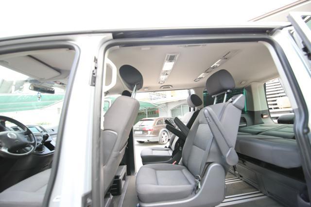 VOLKSWAGEN Multivan VW T5 2.5 Tdi 174cv 7 Posti Klima Navi G.Traino