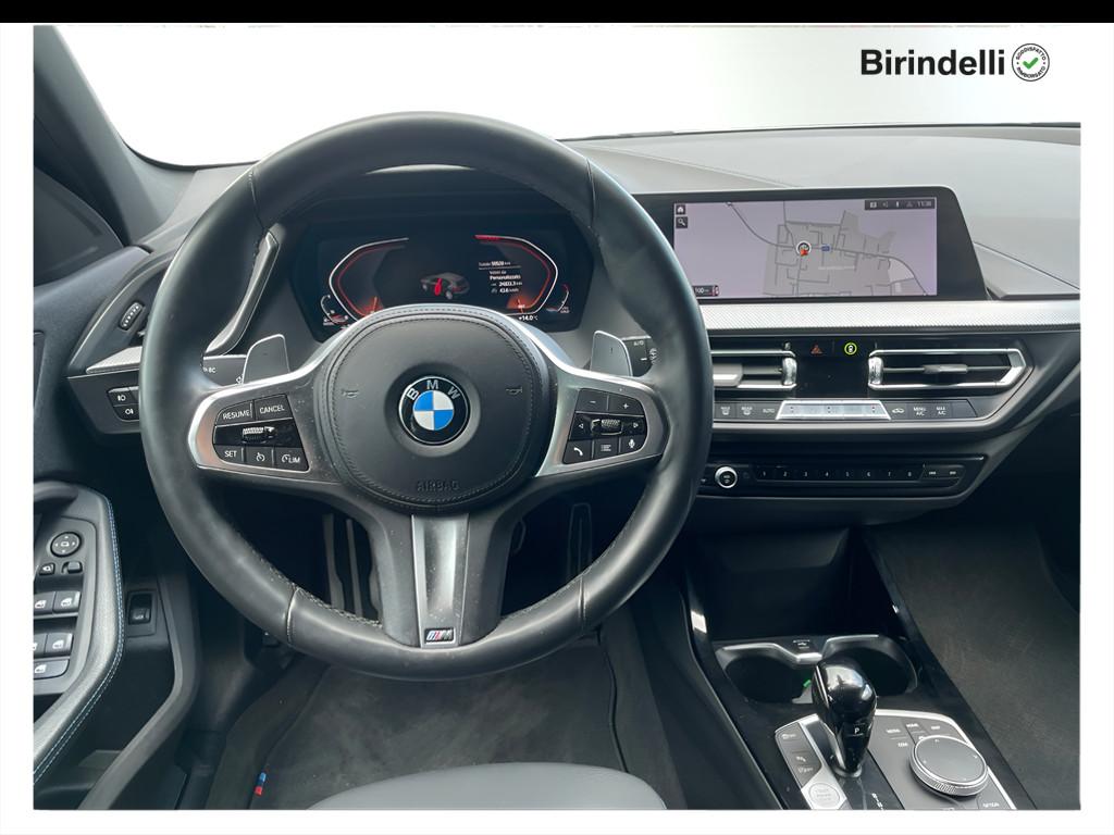 BMW Serie 1 (F40) - 118d 5p. Msport