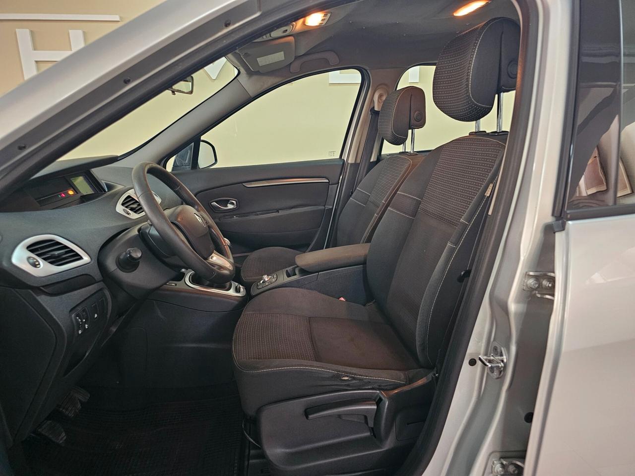 Renault Scenic Scénic X-Mod 1.5 dCi 110CV Luxe