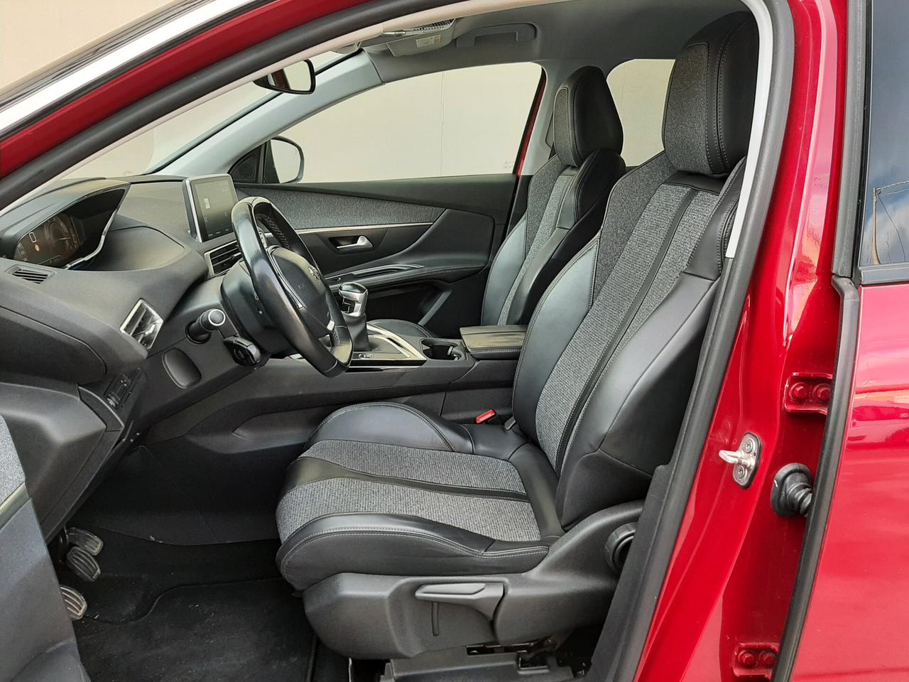 Peugeot 3008 1.5 BlueHDi 131cv Allure