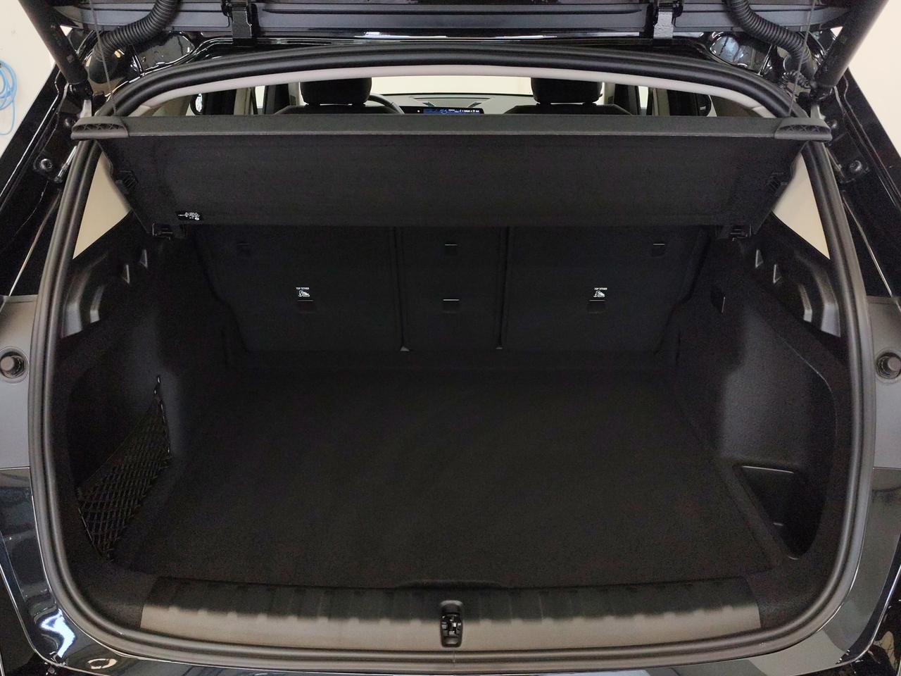 BMW X1 iX1 eDrive20 Pure Edition