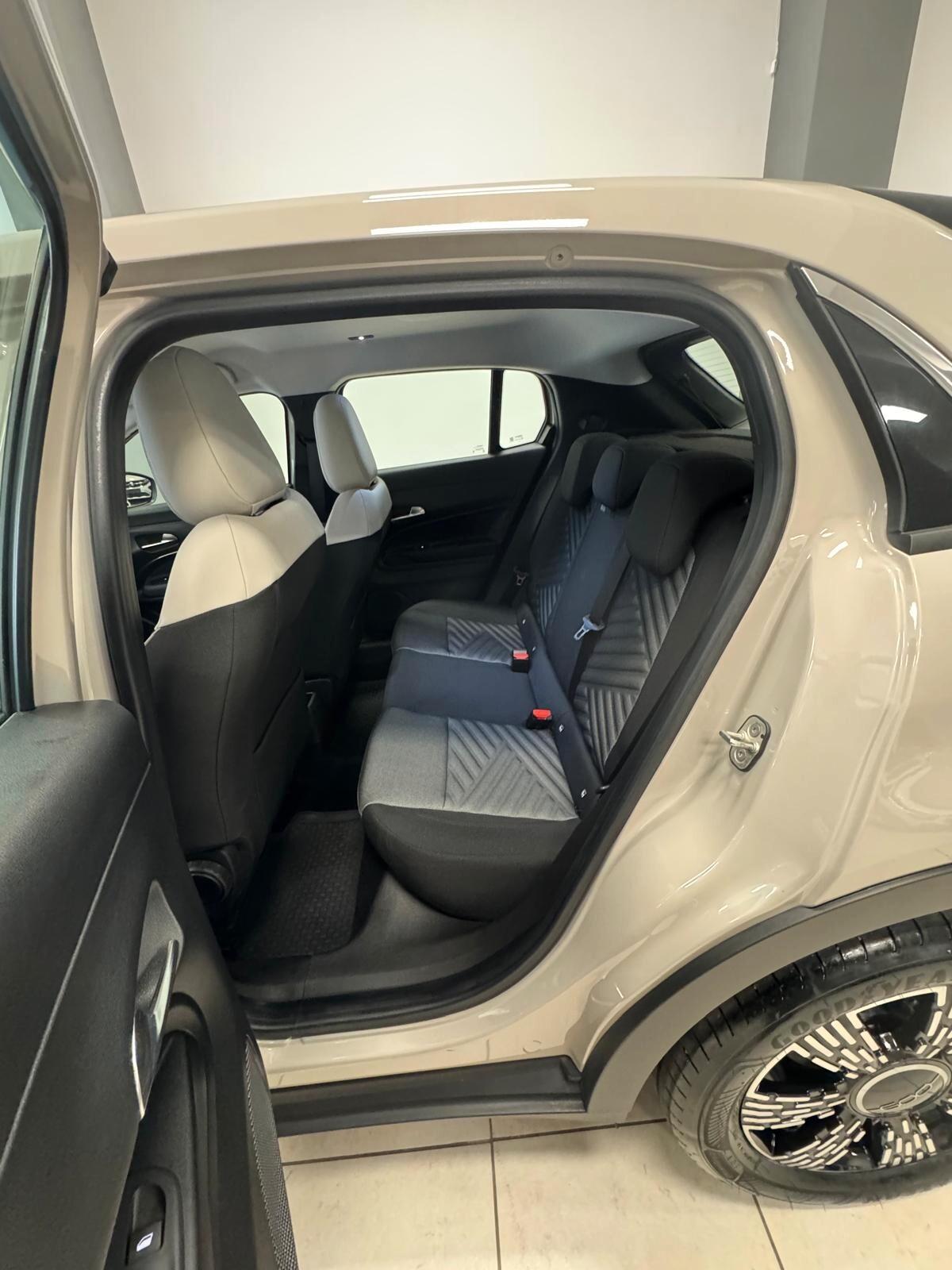 Fiat 600 Hybrid 100 CV DCT MHEV