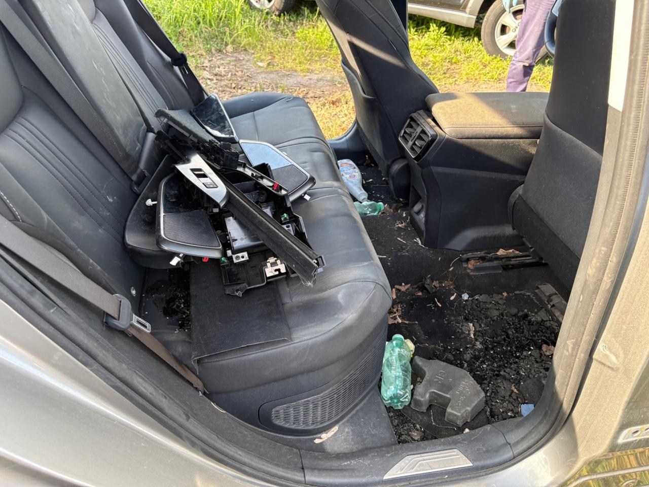 Lexus NX FURTO PARZIALE