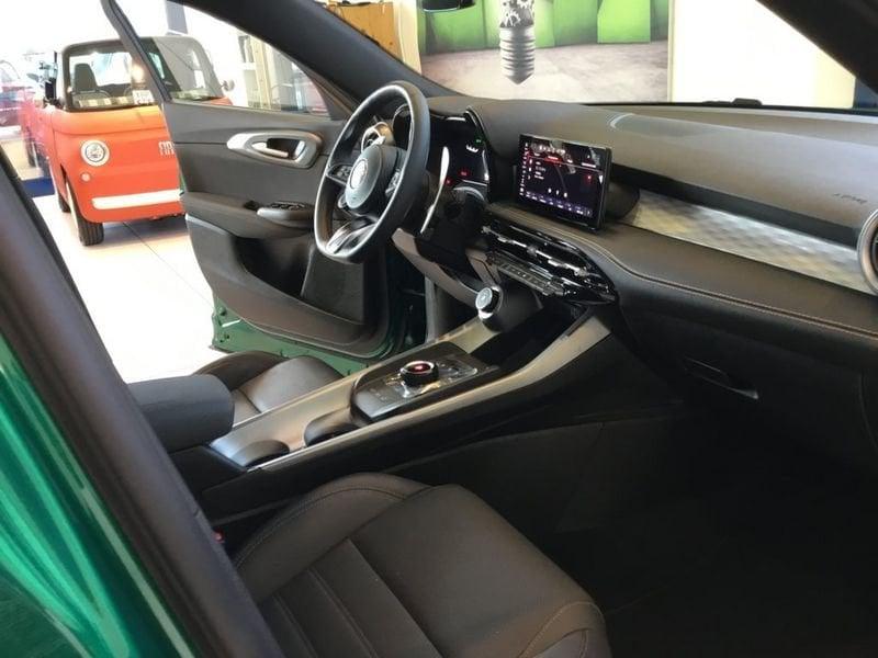 Alfa Romeo Tonale 1.6 Diesel 130cv TCT6 Veloce MY25