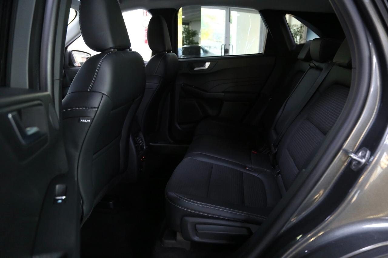Ford Kuga 2.0 Tdci 120 cv Titanium auto
