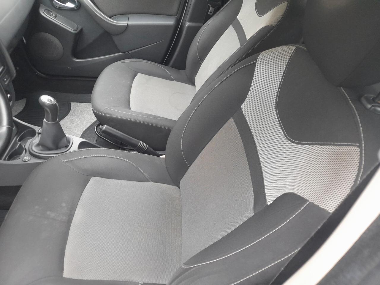 Dacia Duster 1.6 115CV Start&Stop 4x2 GPL Lauréate