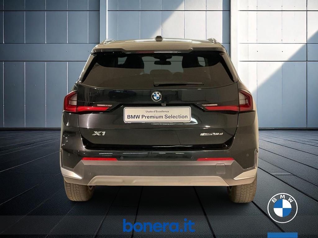 BMW X1 18 d sDrive DCT