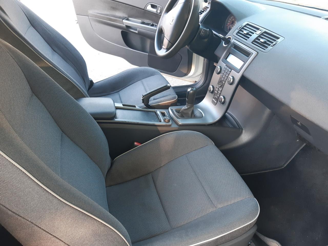 Volvo C30 1.6 Momentum