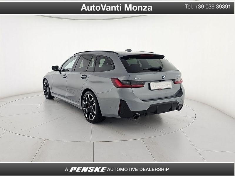 BMW Serie 3 320d 48V xDrive Touring Msport Pro + PNEUMATICI ESTIVI
