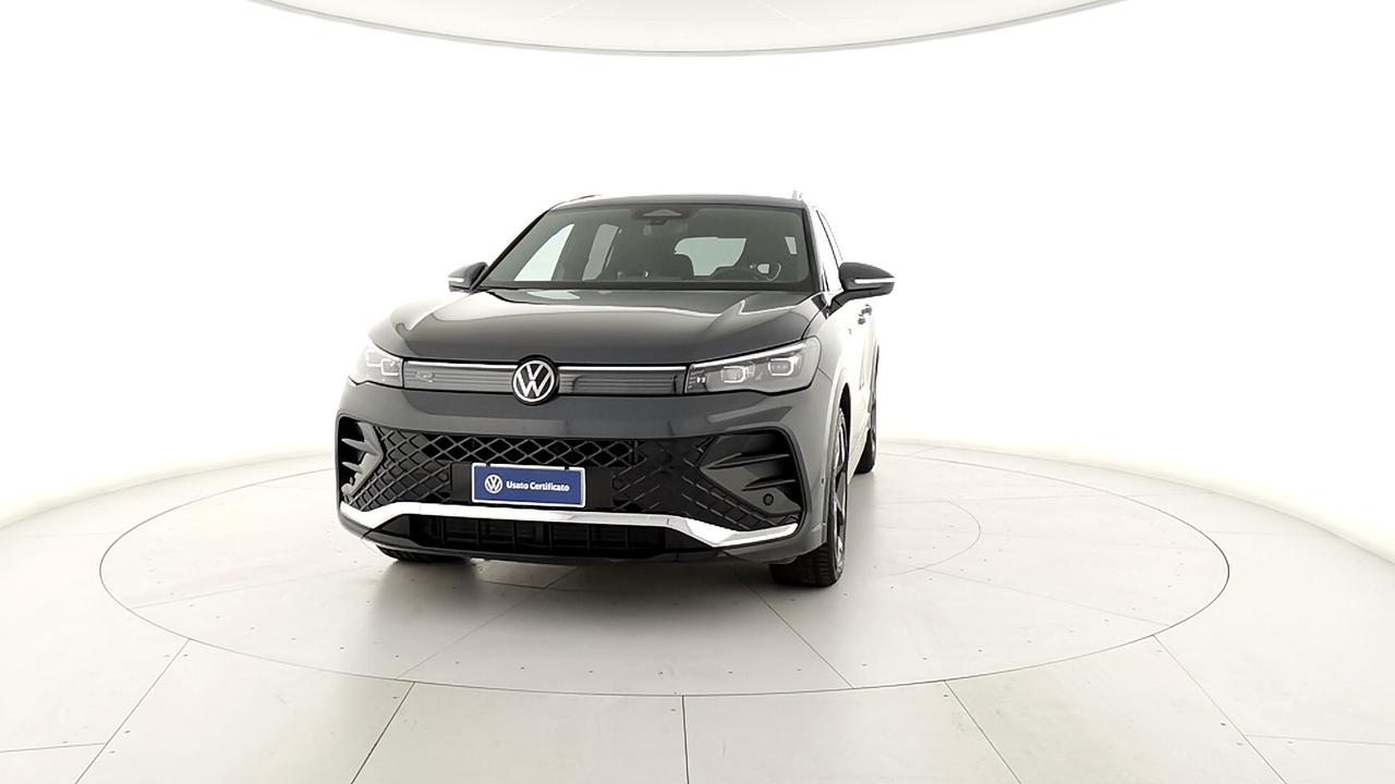 VOLKSWAGEN Tiguan III 2024 - Tiguan 2.0 tdi R-Line 150cv dsg
