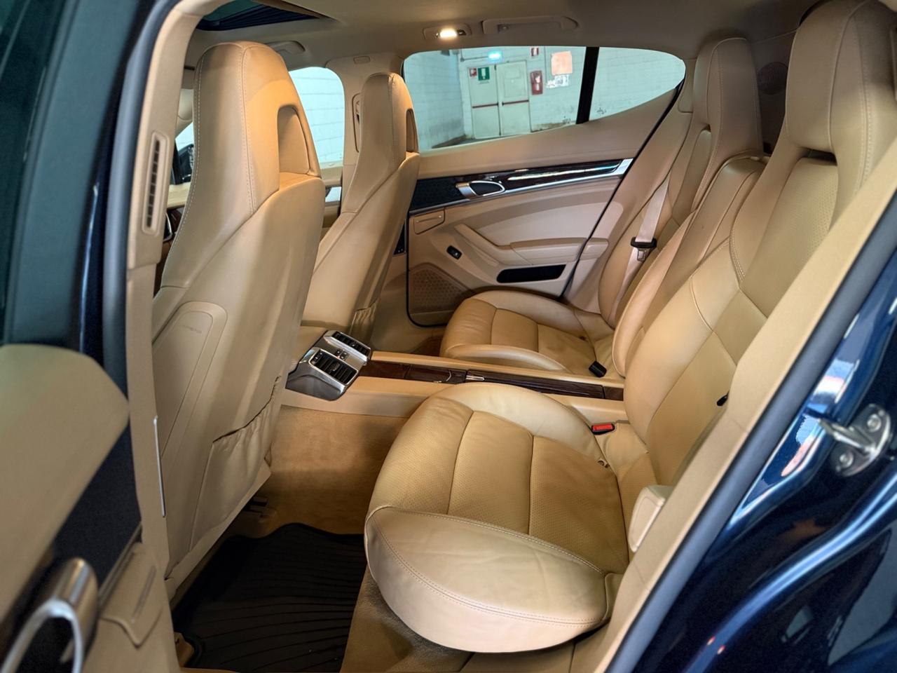 Porsche Panamera 4.8 4S