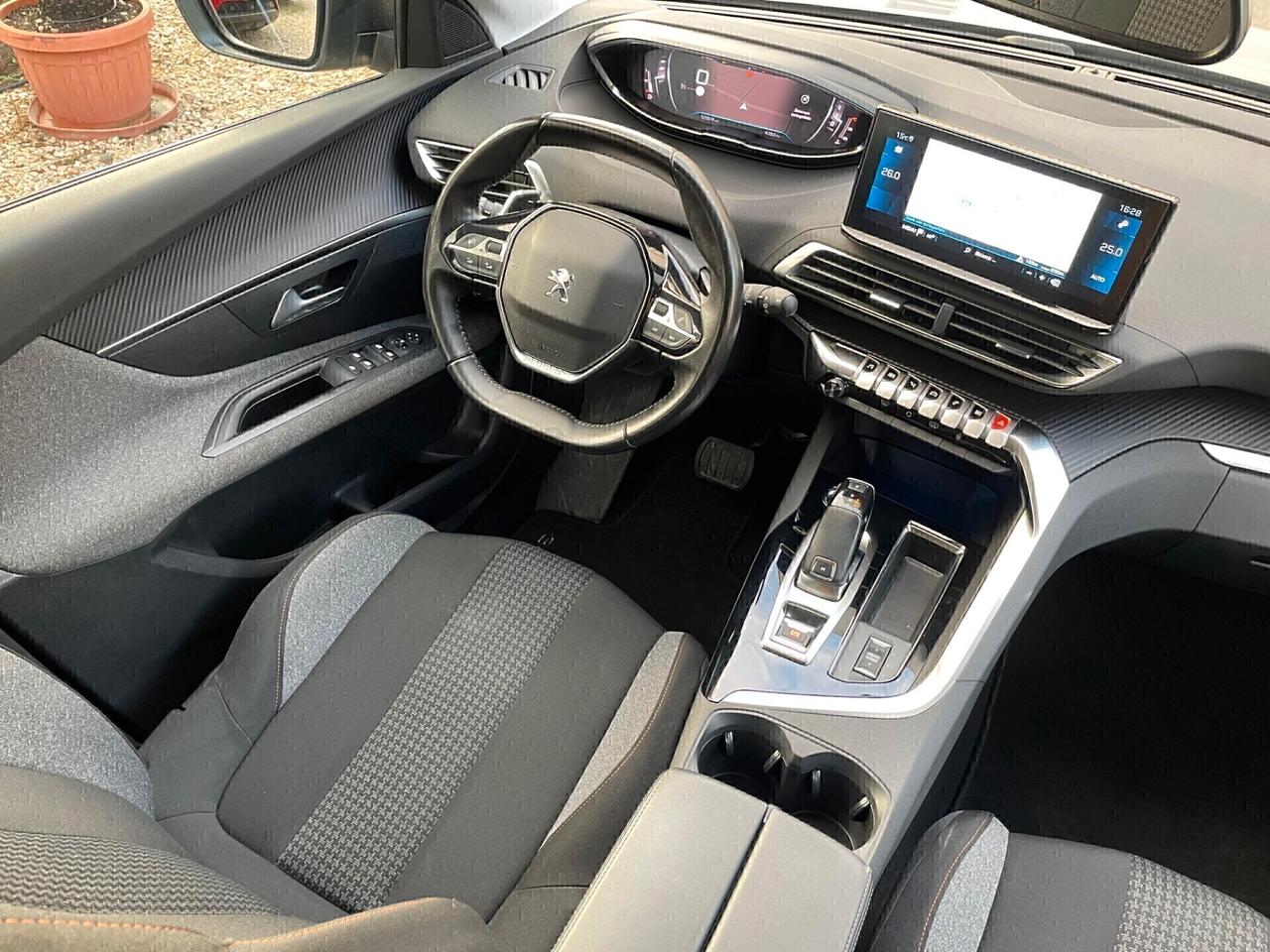 Peugeot 3008 BlueHDi 130 EAT8 Active Business