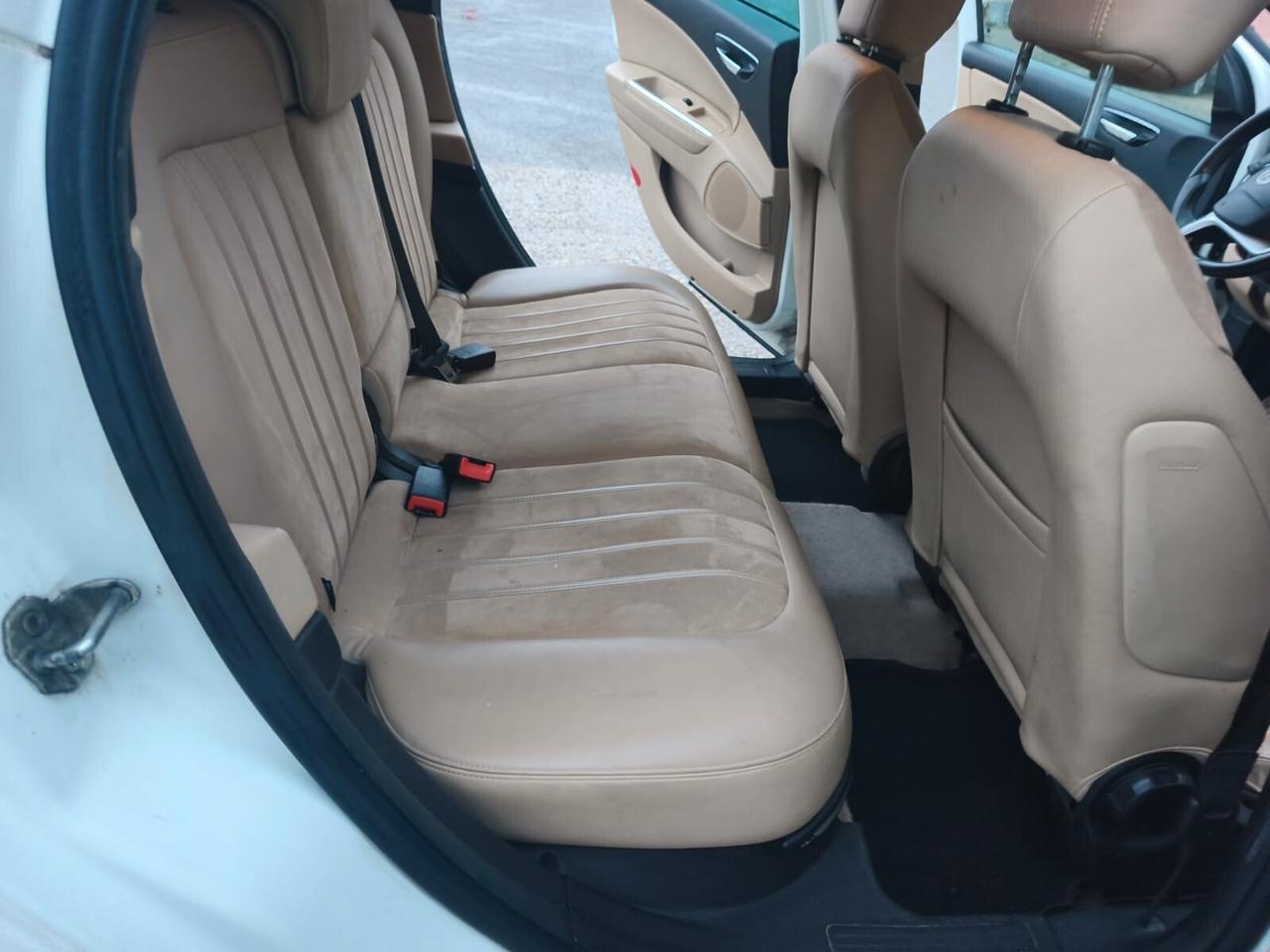 Lancia Delta 2013--1.6 Diesel