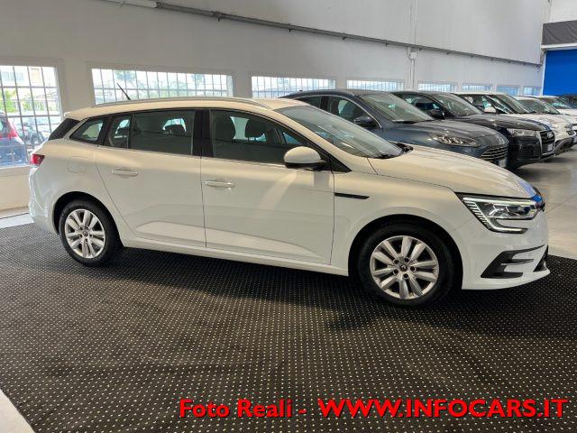 RENAULT Megane Sporter Blue dCi 115 CV Business AUTOCARRO N1