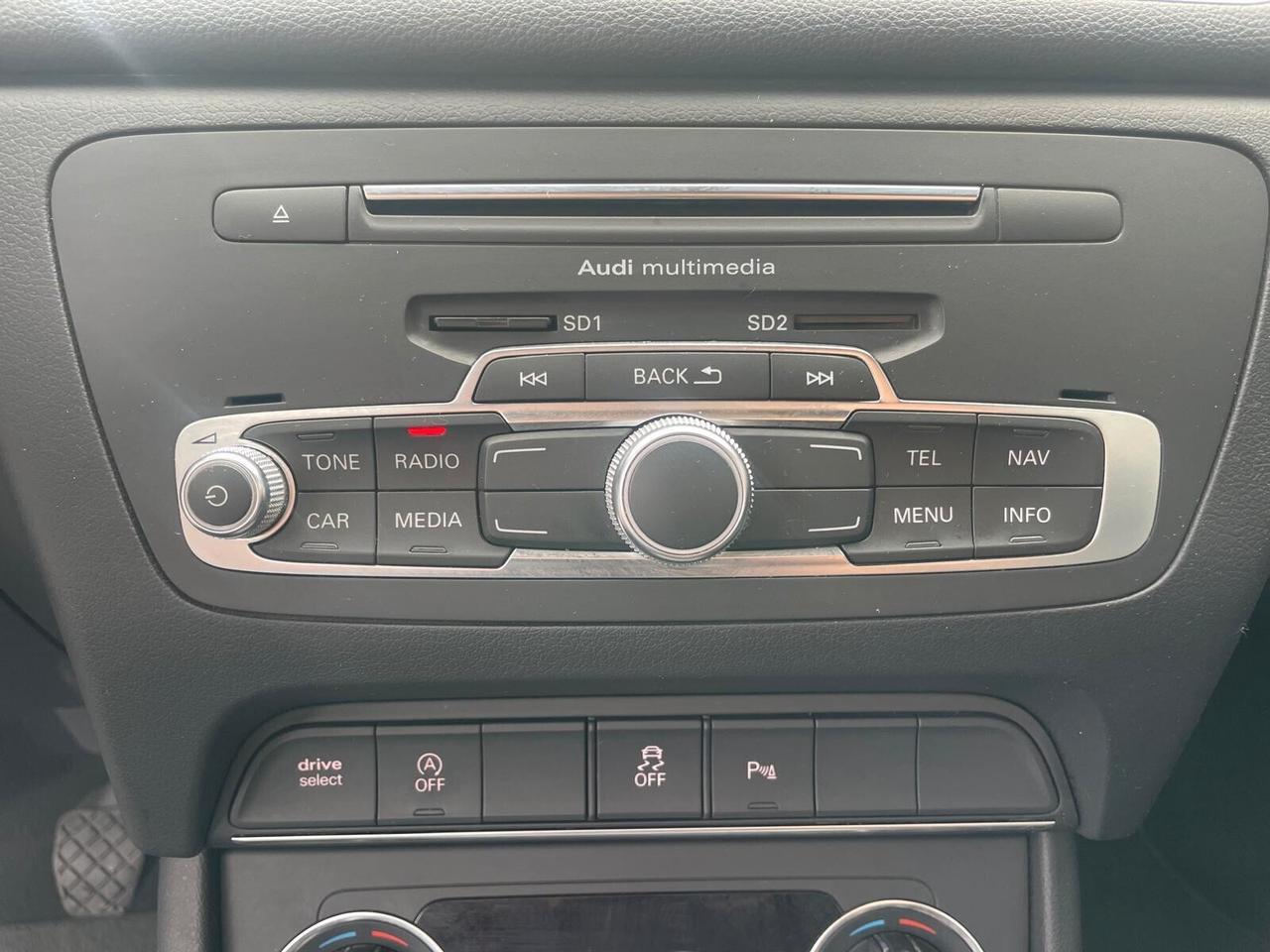Audi Q3 2.0 TDI 150 CV Business