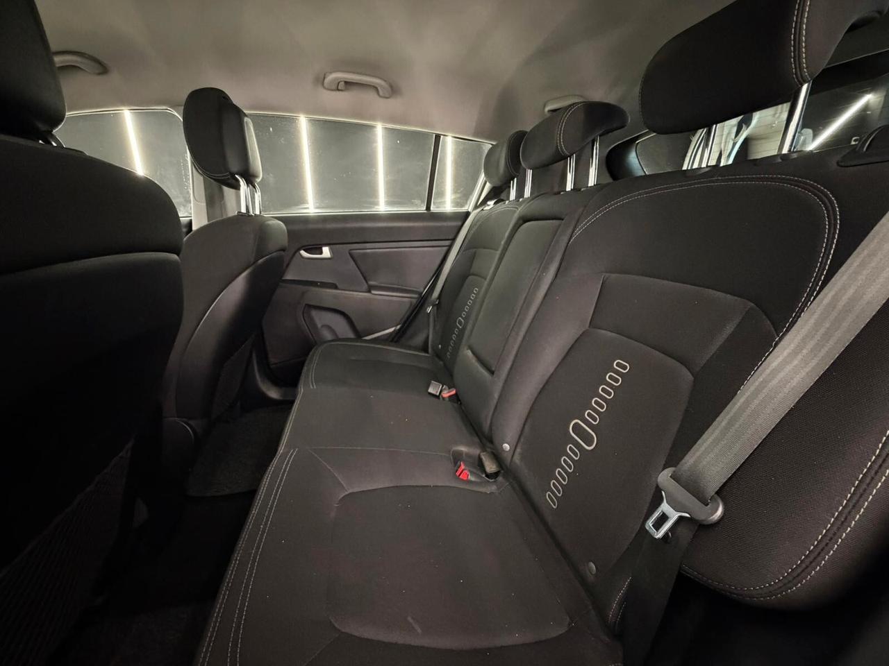 Kia Sportage 1.7-KM CERTIFICATI-PERMUTE-12 MESI GARANZIA