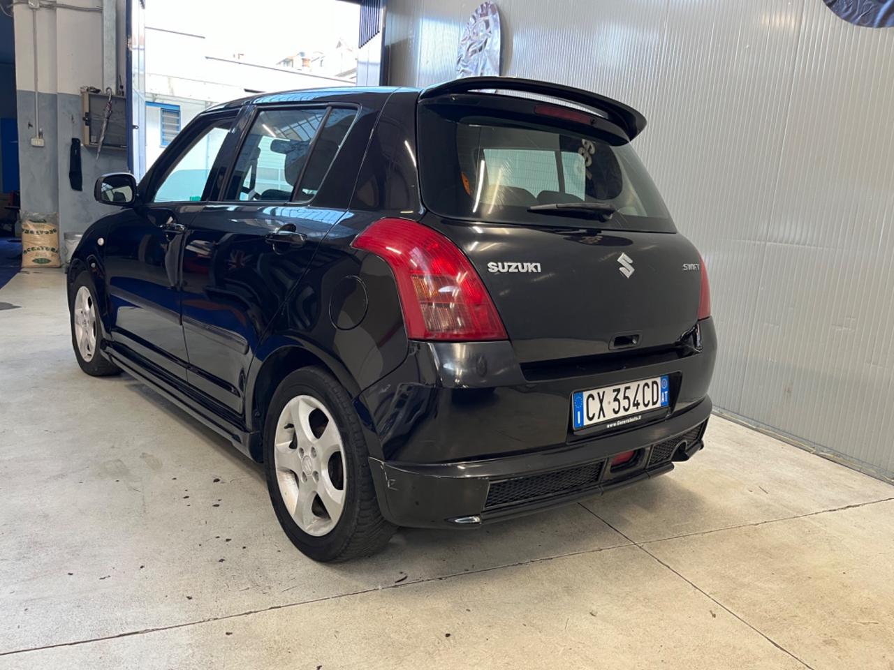 Suzuki Swift 1.3 Sport