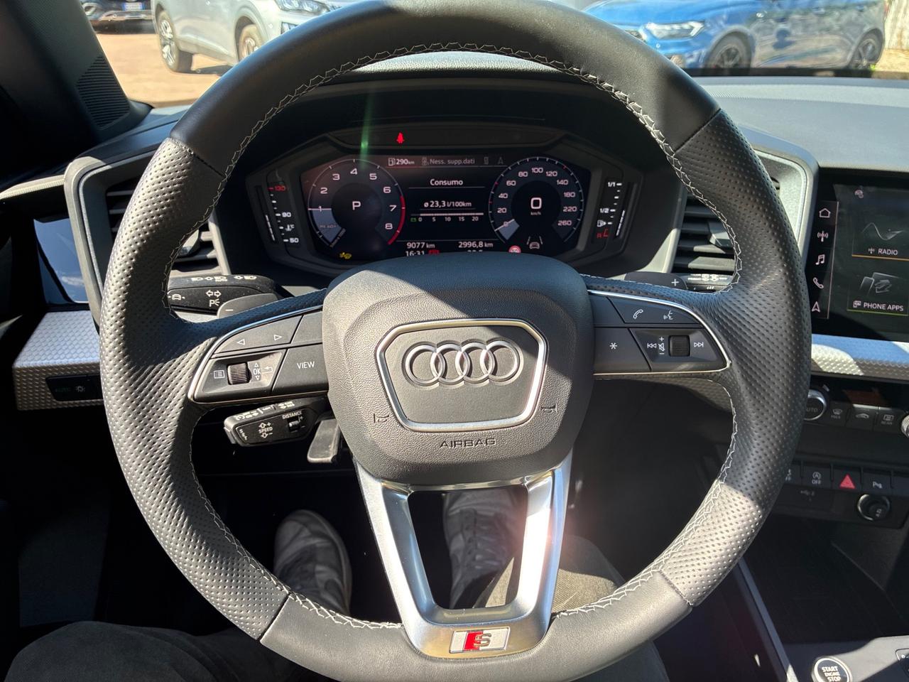 Audi A1 ALLSTREET 30 TFSI S line