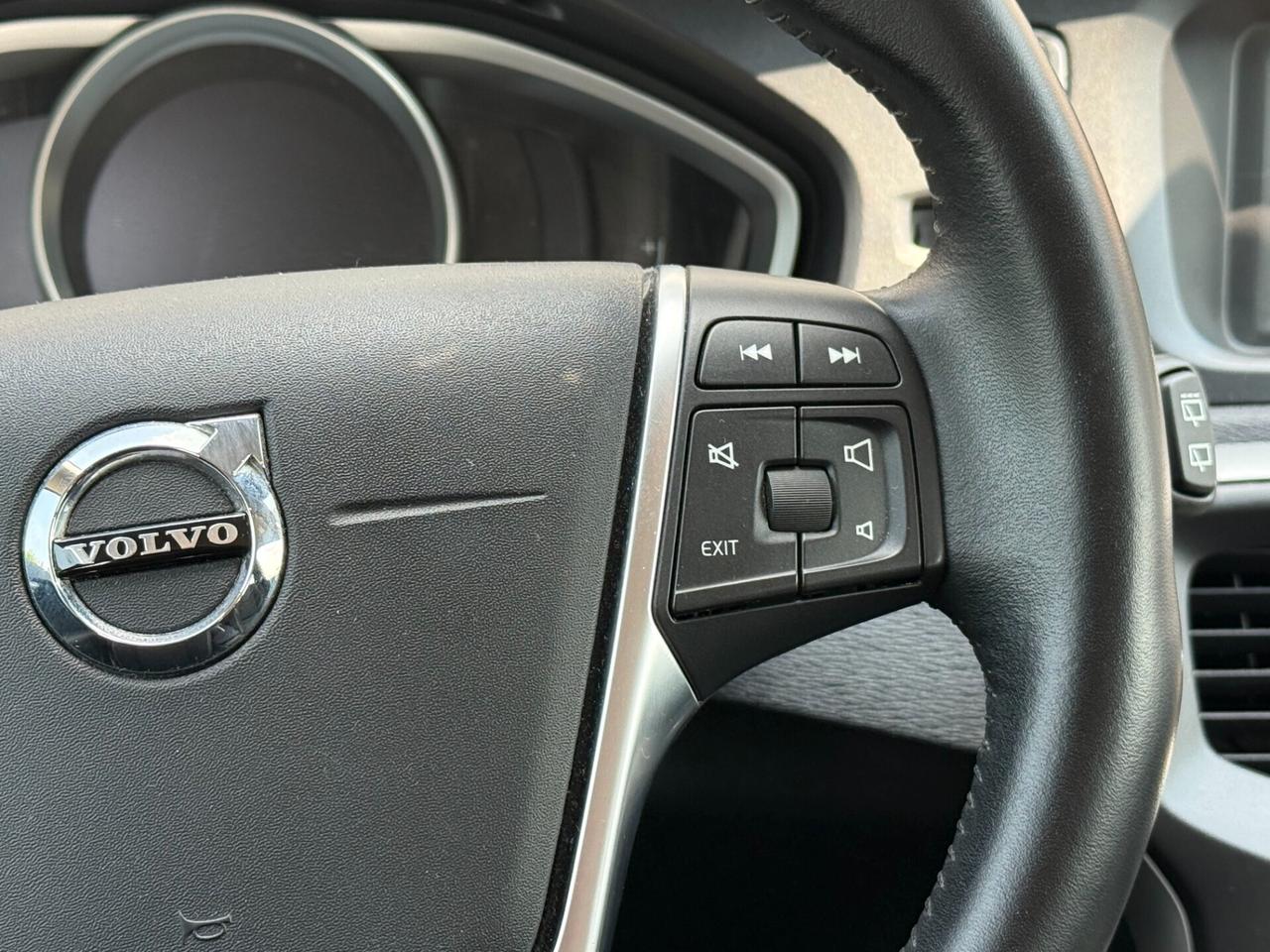 Volvo V40 T2 Momentum