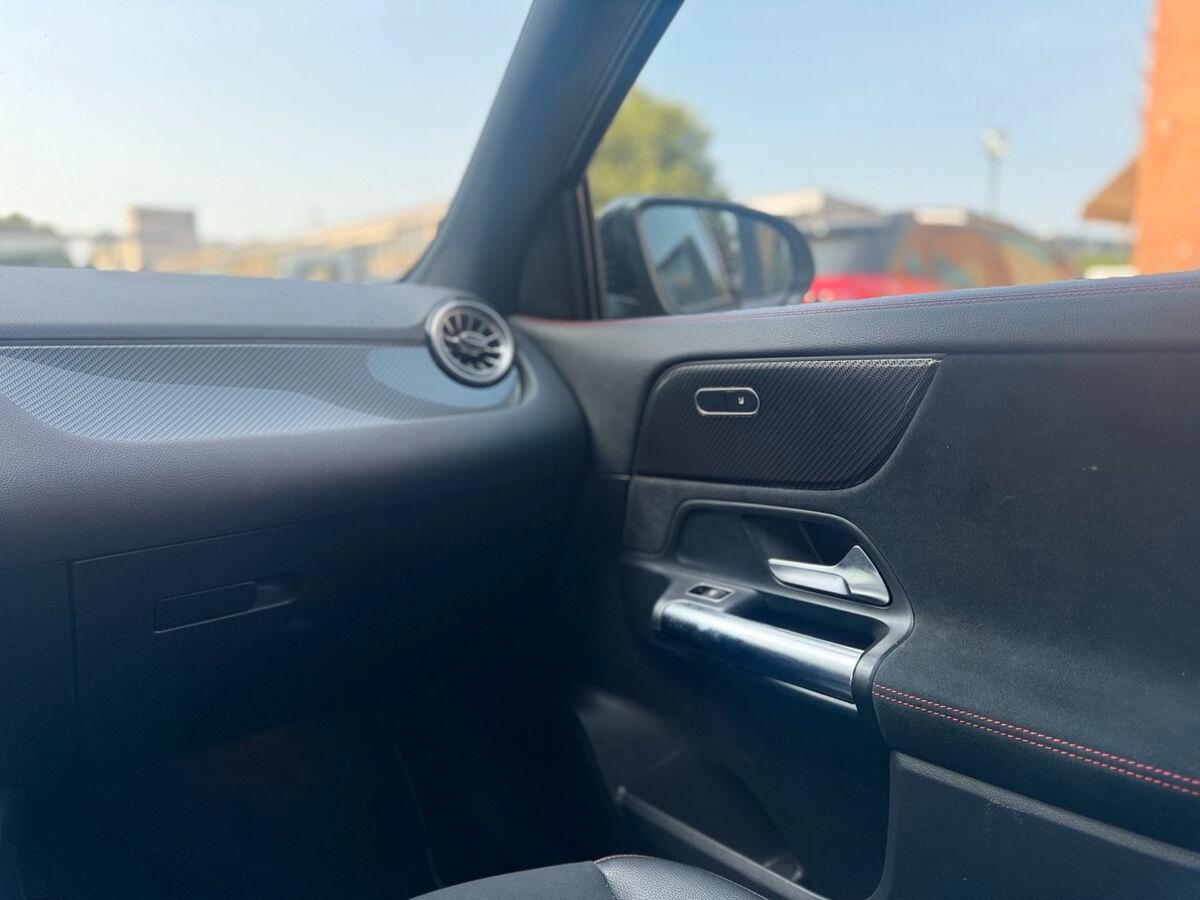Mercedes GLA AMG AMG 35 Race Edition 4matic auto