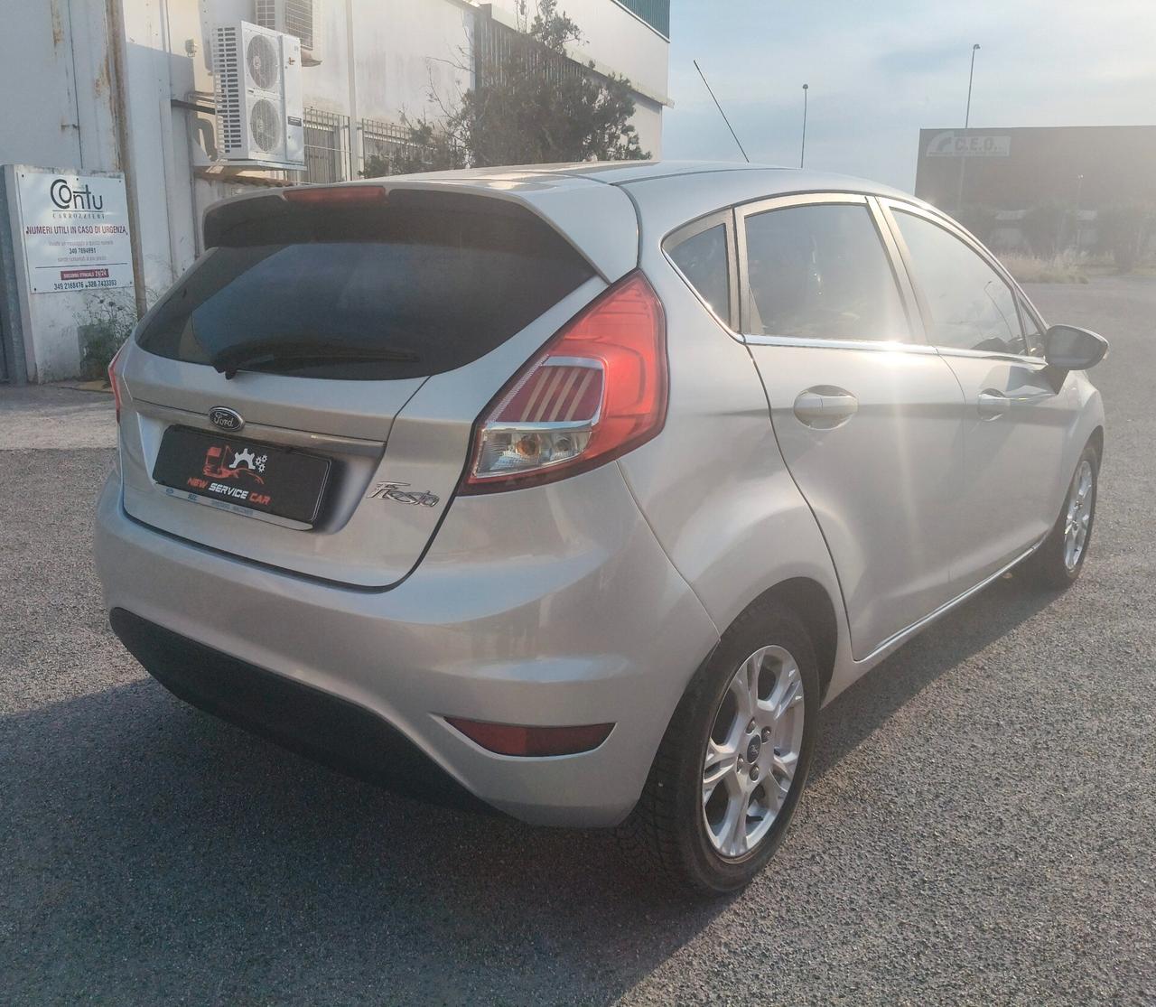 Ford Fiesta 1.5 TDCi 95CV 5 porte Titanium