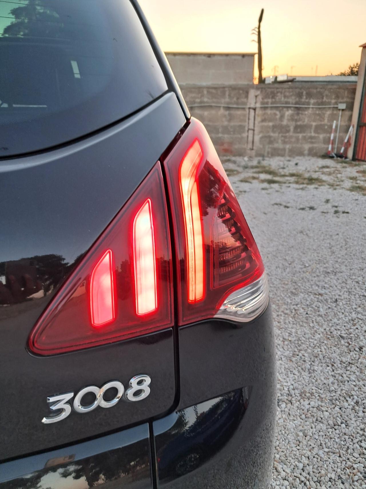 Peugeot 3008 1.6 HDi 112CV Allure*CLIMA*TETTO*CERCHI