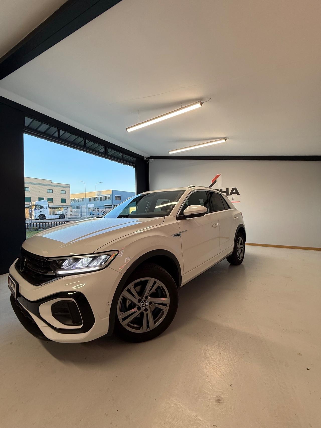 Volkswagen T-Roc 1.5 TSI ACT DSG R-Line