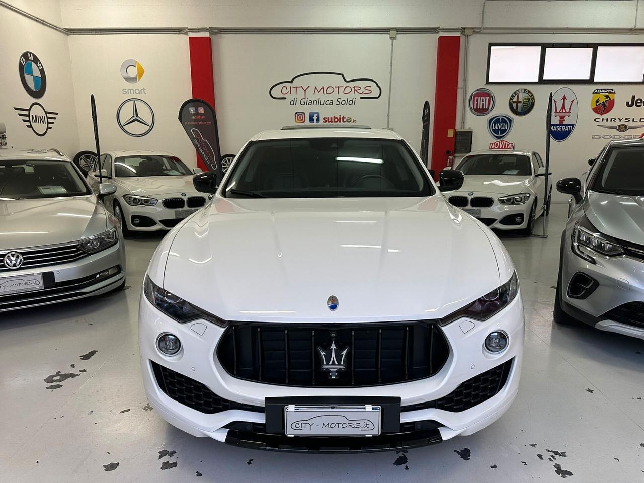 Maserati Levante V6 Diesel 275 CV AWD