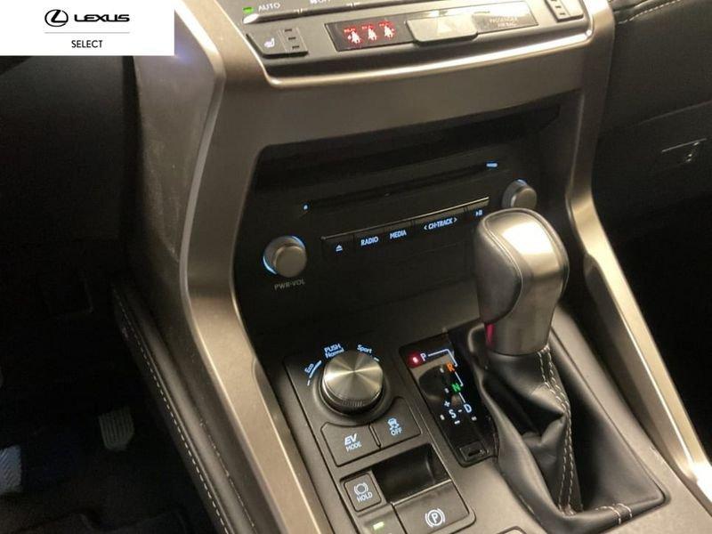 Lexus NX 300H 2.5 EXECUTIVE 4WD CVT