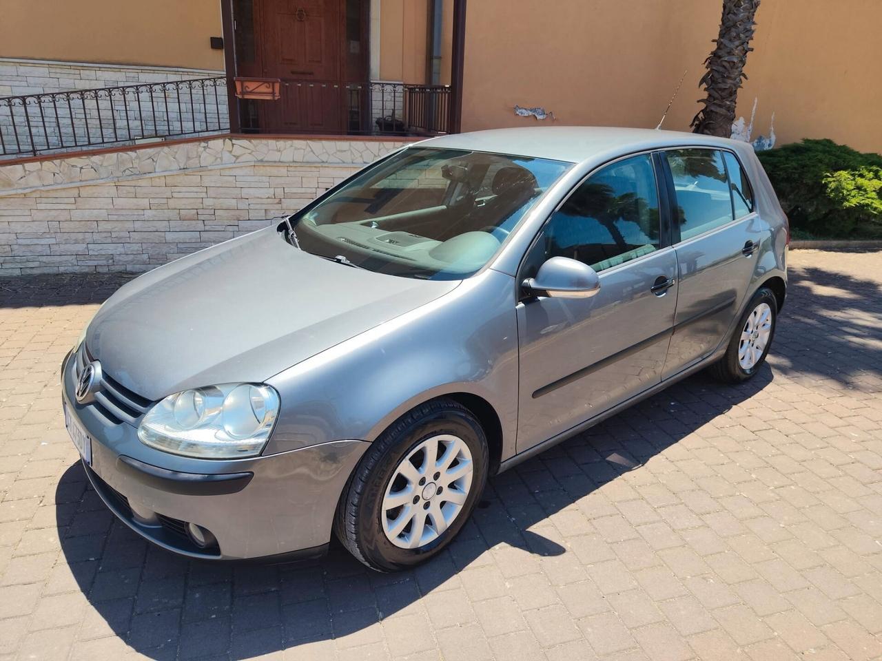 Volkswagen Golf 1.9 TDI 5p. Comfortline