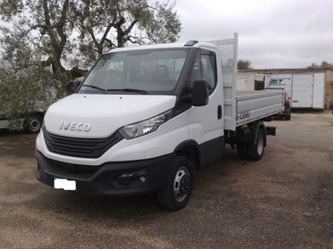 Iveco Daily 35c14 ribaltabile trilaterale - 2022