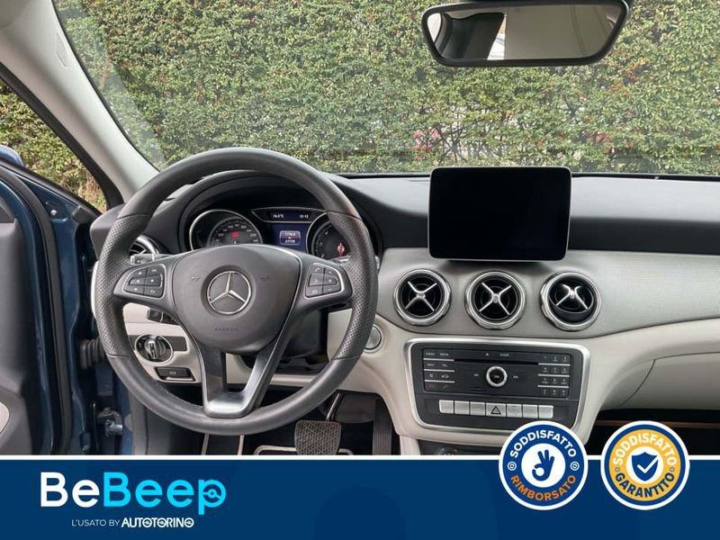 Mercedes-Benz GLA 200 SPORT AUTO