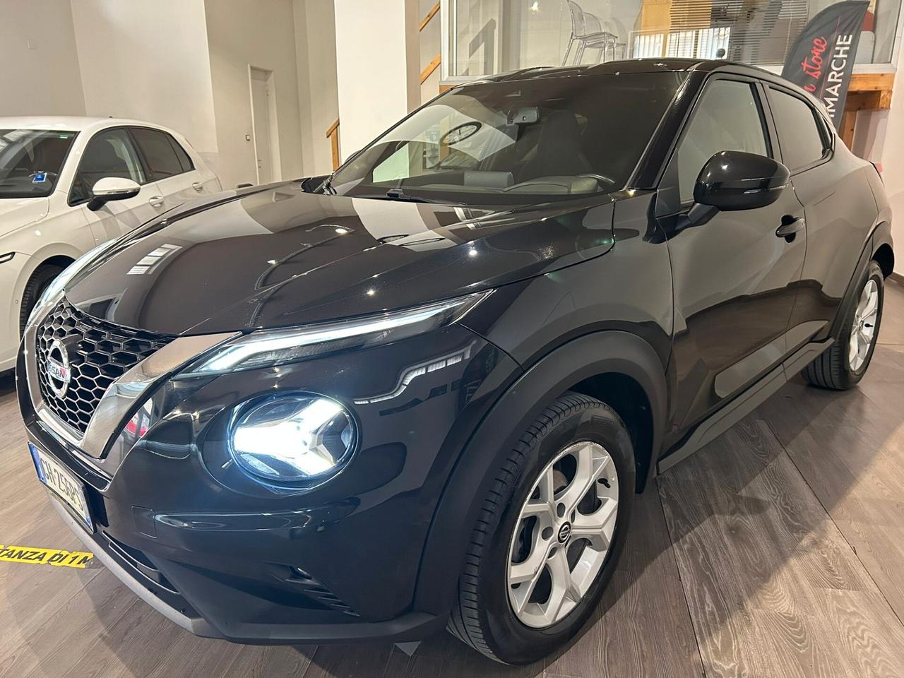 Nissan Juke 1.0 DIG-T 117 CV N-Connecta