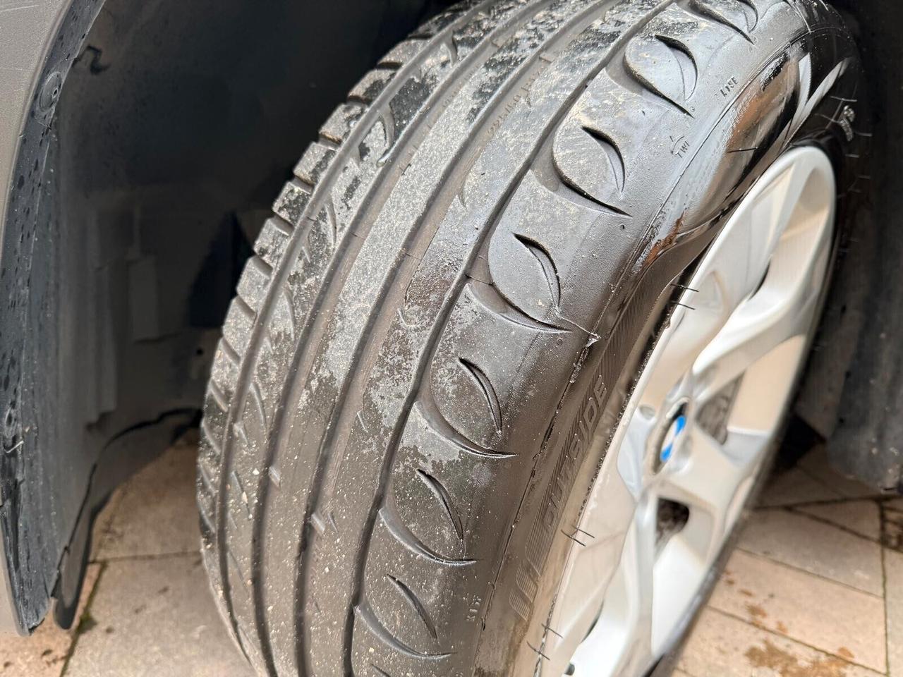 Bmw X1 sDrive18d Steptronic 07/2011