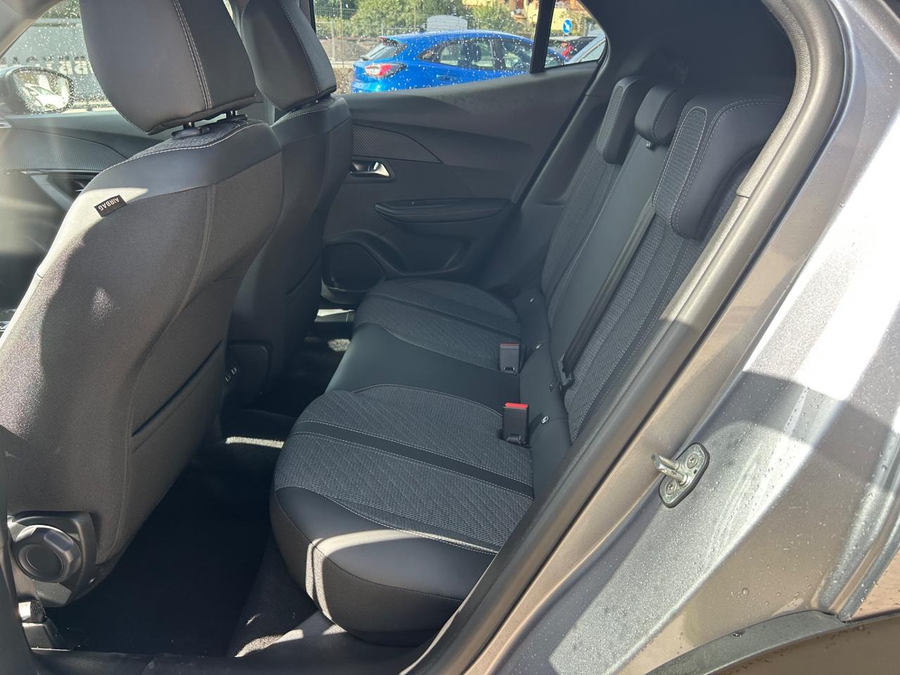 Peugeot 2008 PureTech 100 S&S Allure