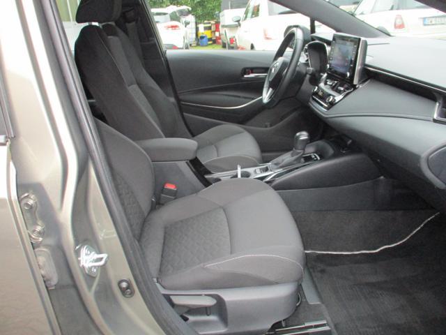 TOYOTA Corolla Touring Sports 1.8 Hybrid Business Tech