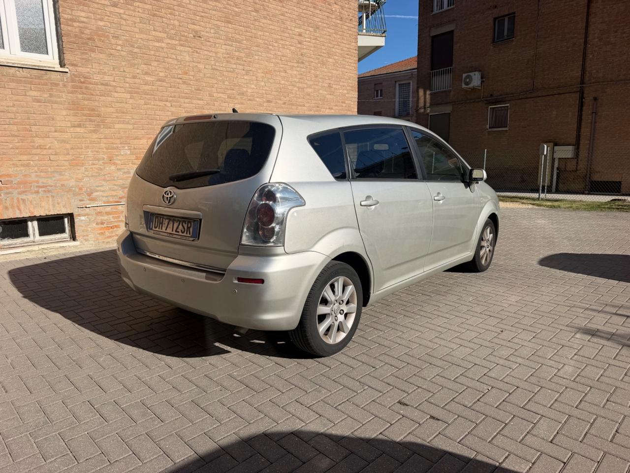 Toyota Corolla Verso 2.2 16V D-4D Sol
