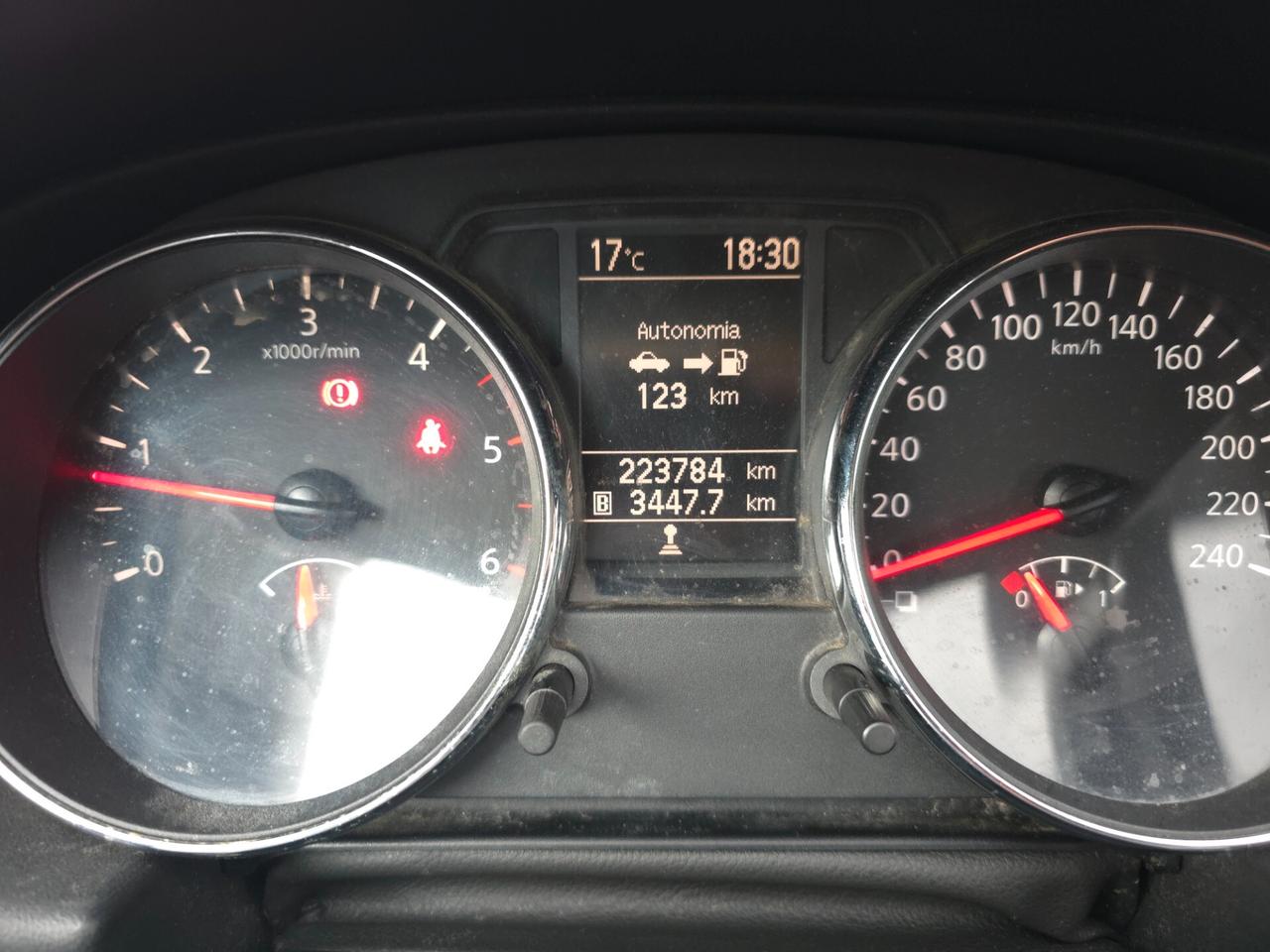 Nissan Qashqai 1.5 dCi DPF Tekna