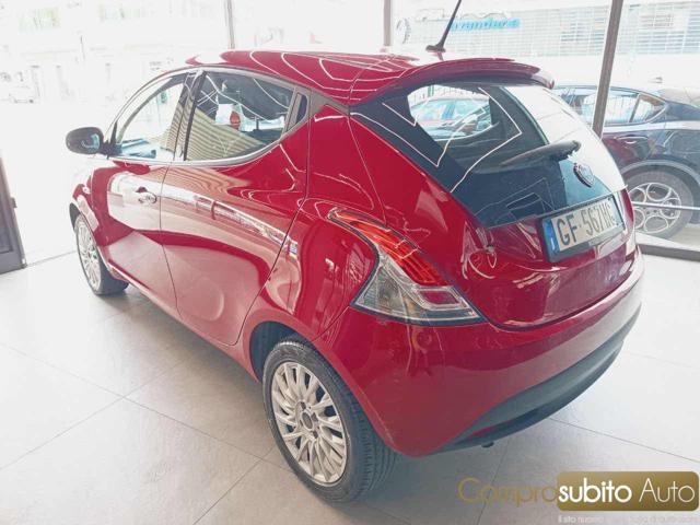 LANCIA Ypsilon 1.0 FireFly 5 porte S&S Hybrid Ecochic Gold