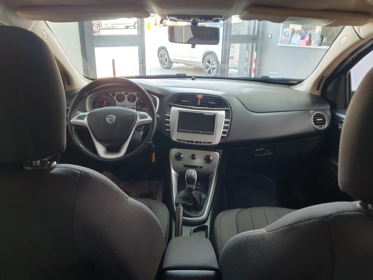 Lancia Delta 1.6 MJT 105cv Silver2013