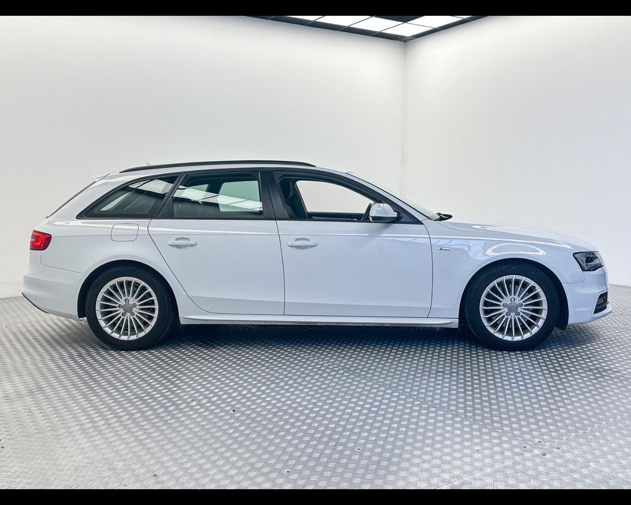 AUDI A4 4ª serie - A4 Avant 2.0 TDI 177 CV quattro S tronic