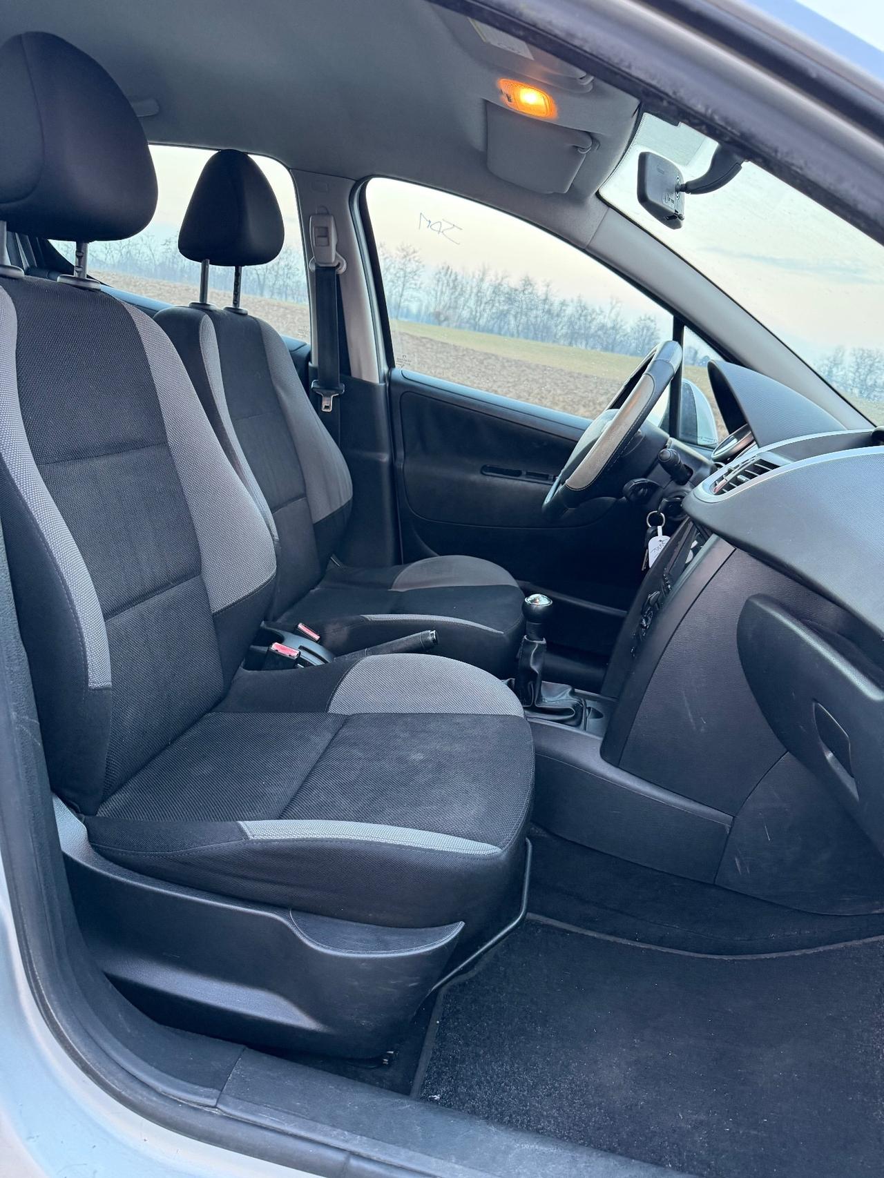 Peugeot 207 1.4 8V 75CV 5p. Energie Sport ECO GPL