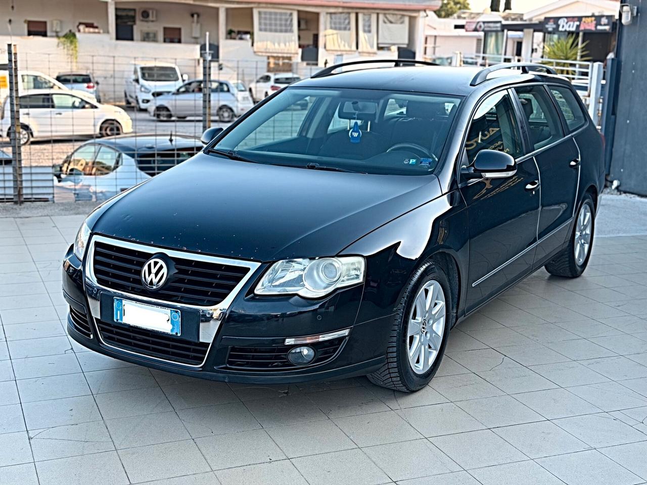 Volkswagen Passat 2.0 TDI DPF Var. Highline GARANZIA 12 mesi